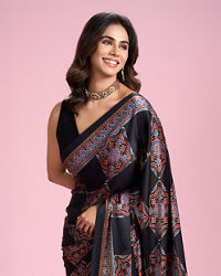 Mohey Women Radiant Black Satin Saree