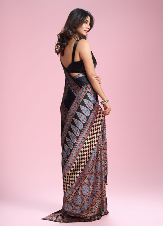 Mohey Women Radiant Black Satin Saree