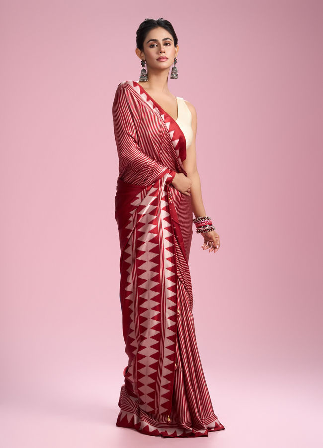 Mohey Women Glamourous Red Satin Saree