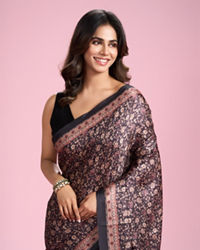 Mohey Women Elegant Black Drape Saree