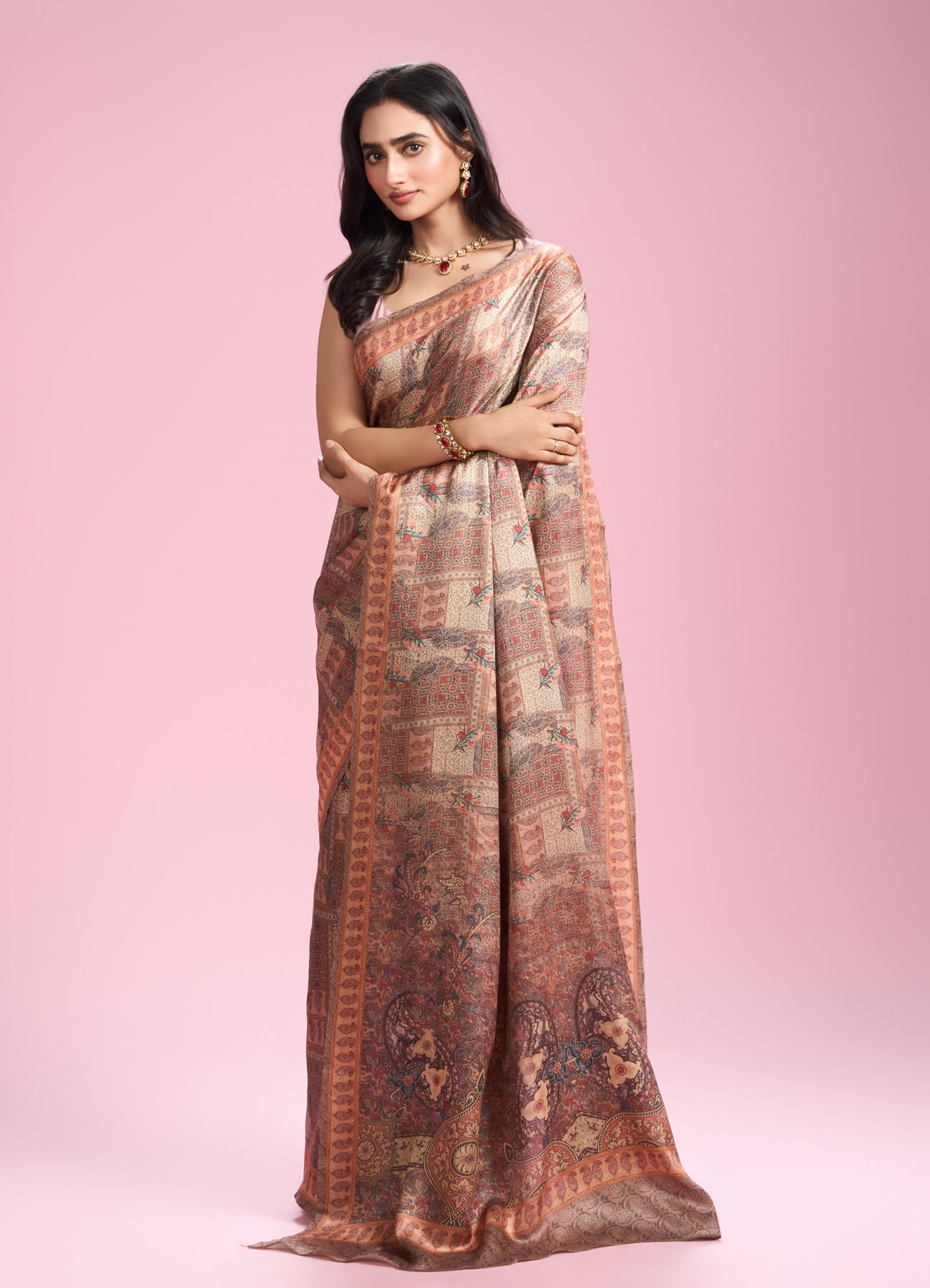 Mohey Women Fawn Peach Elegant Affair Saree