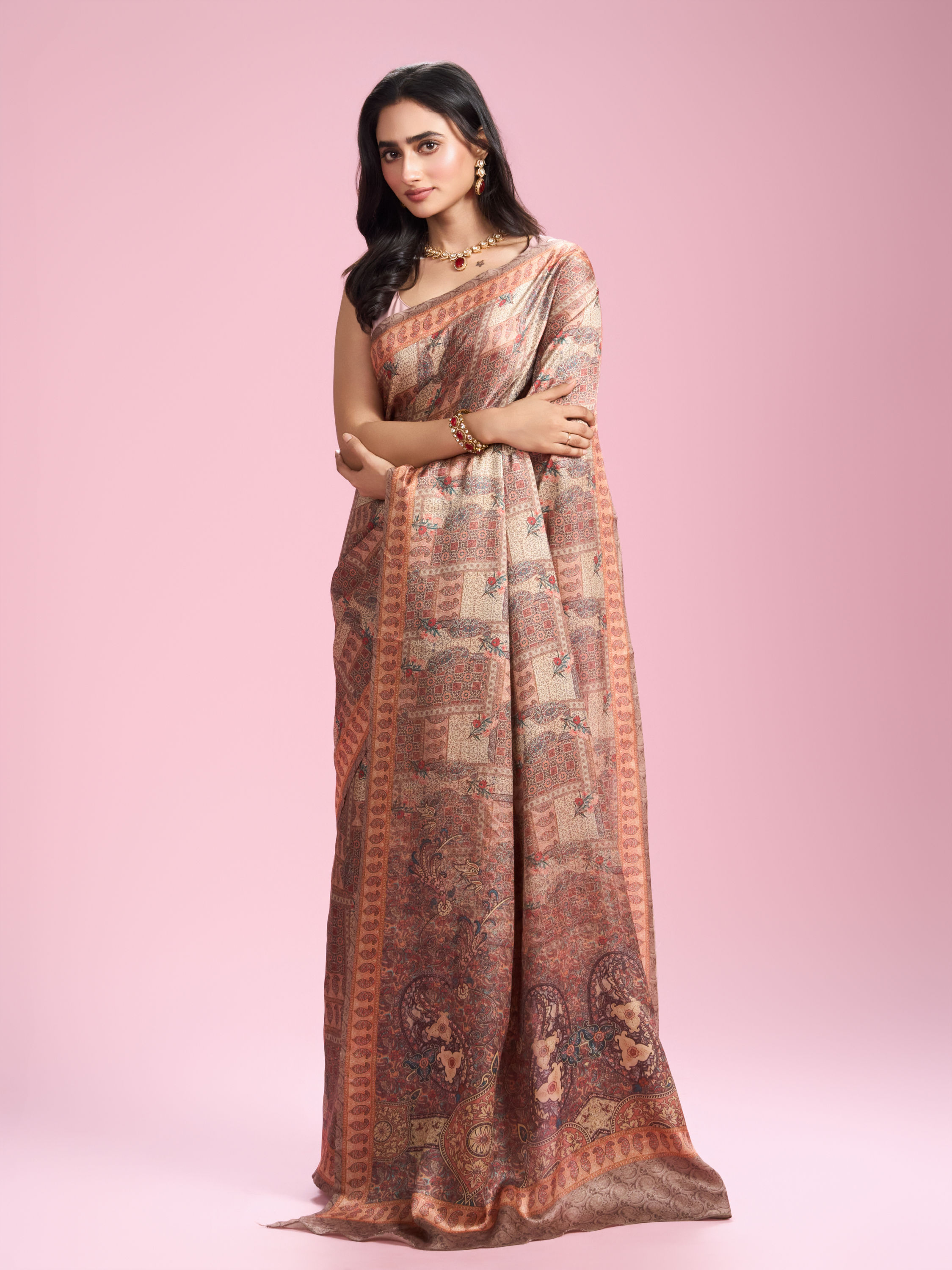 Mohey Women Fawn Peach Elegant Affair Saree
