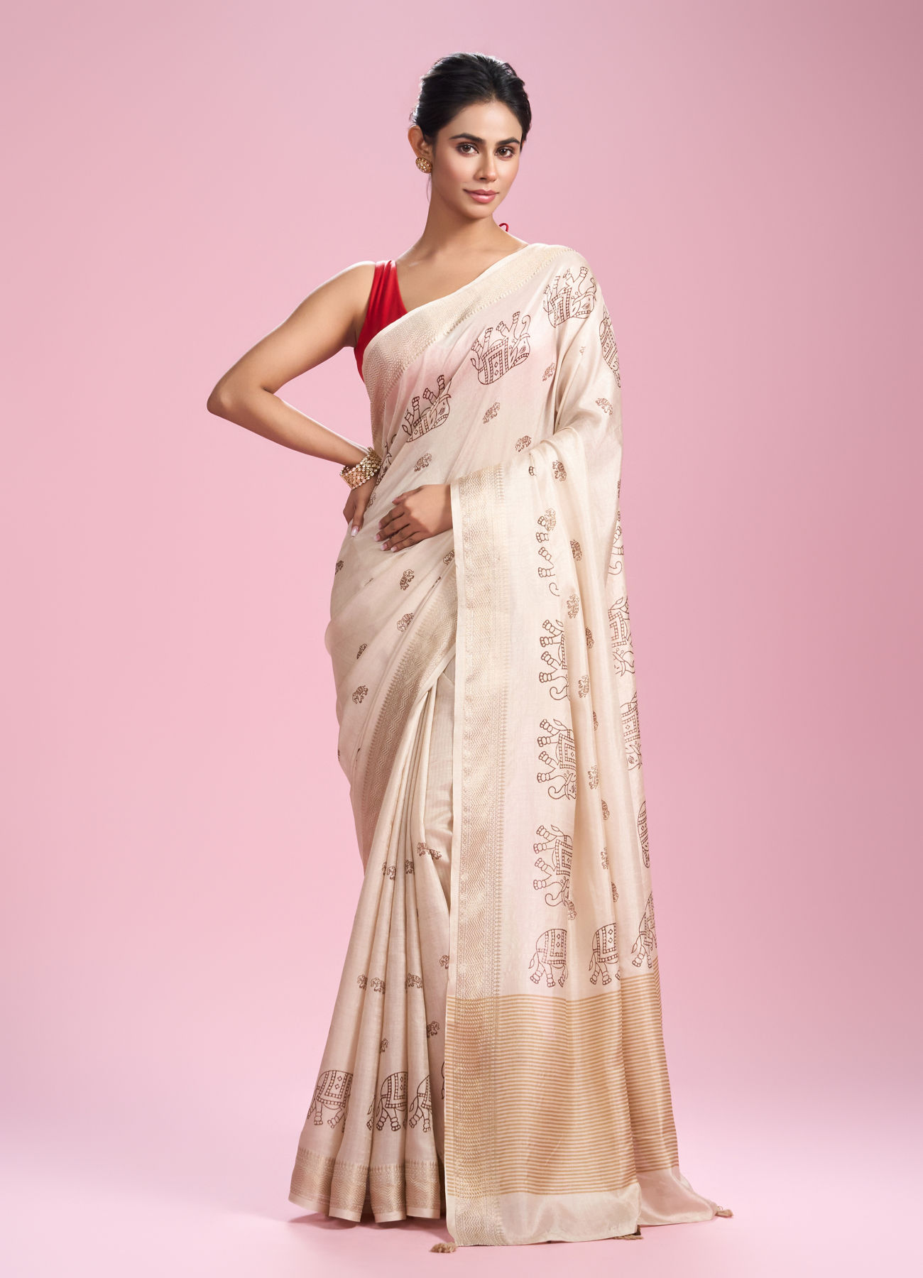 Mohey Women Ivory Elegance Saree