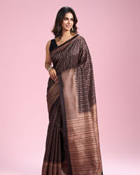 Mohey Women Elegant Brown Saree