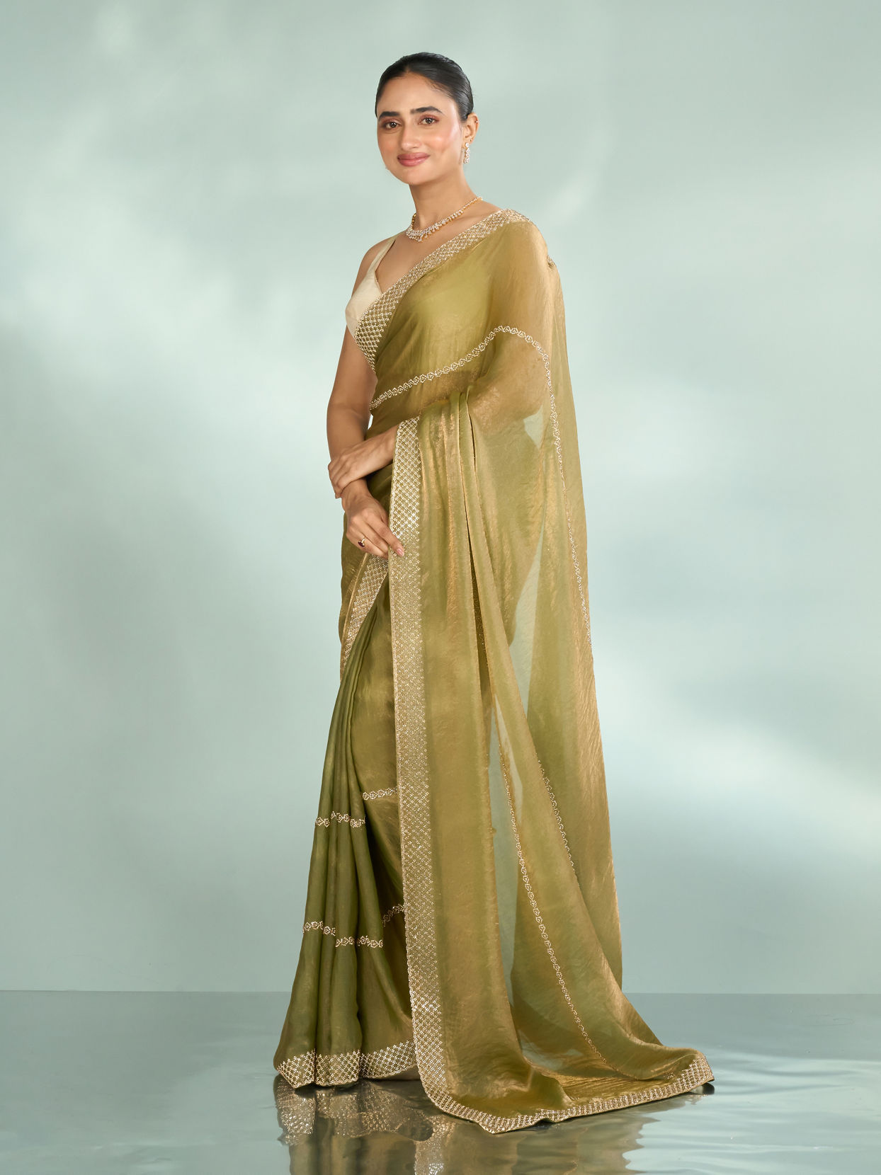 Mohey Women Pista Green Charm Organza Saree