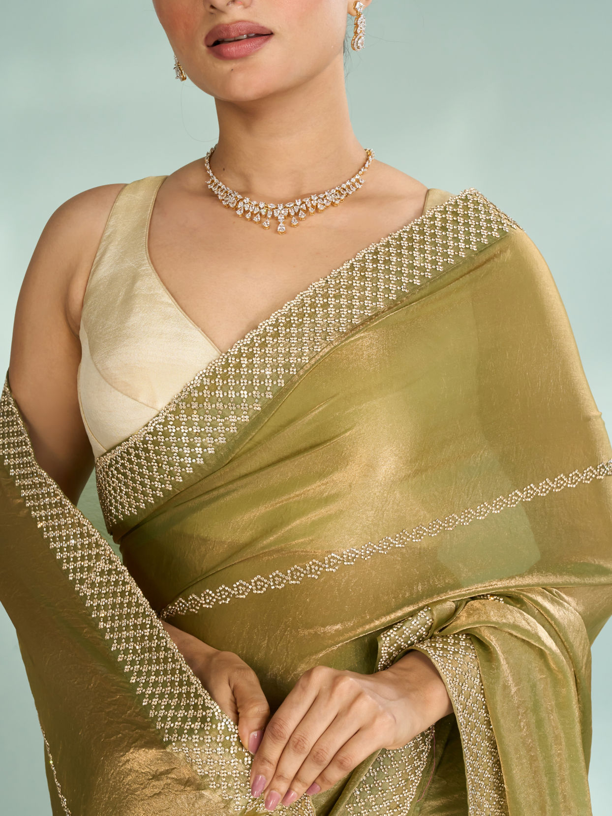 Mohey Women Pista Green Charm Organza Saree