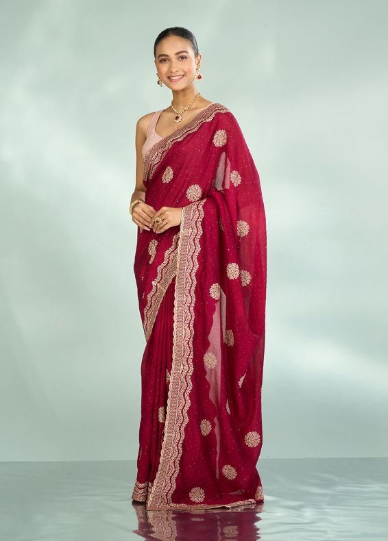 Mohey Women Gleaming Maroon Saree