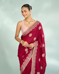 Mohey Women Gleaming Maroon Saree