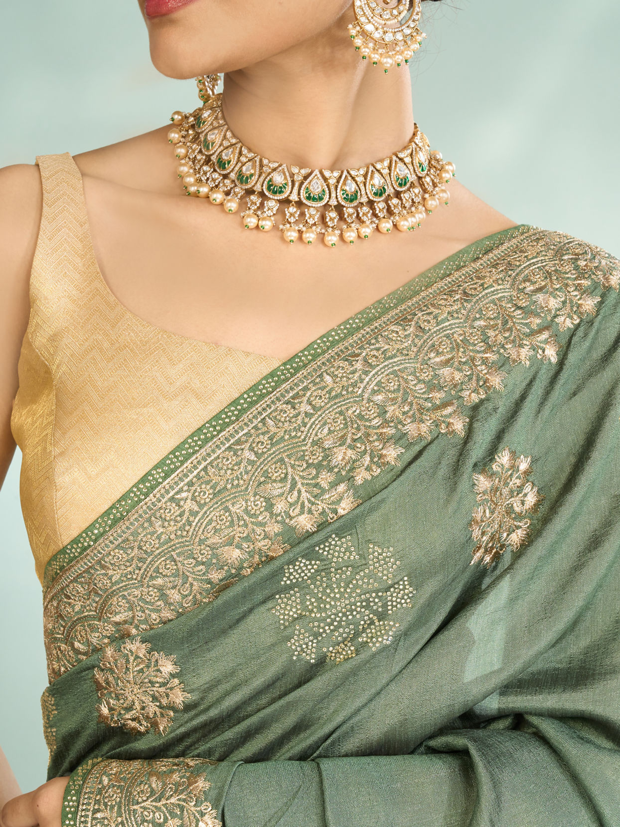 Mohey Women Pista Green Opulence Saree
