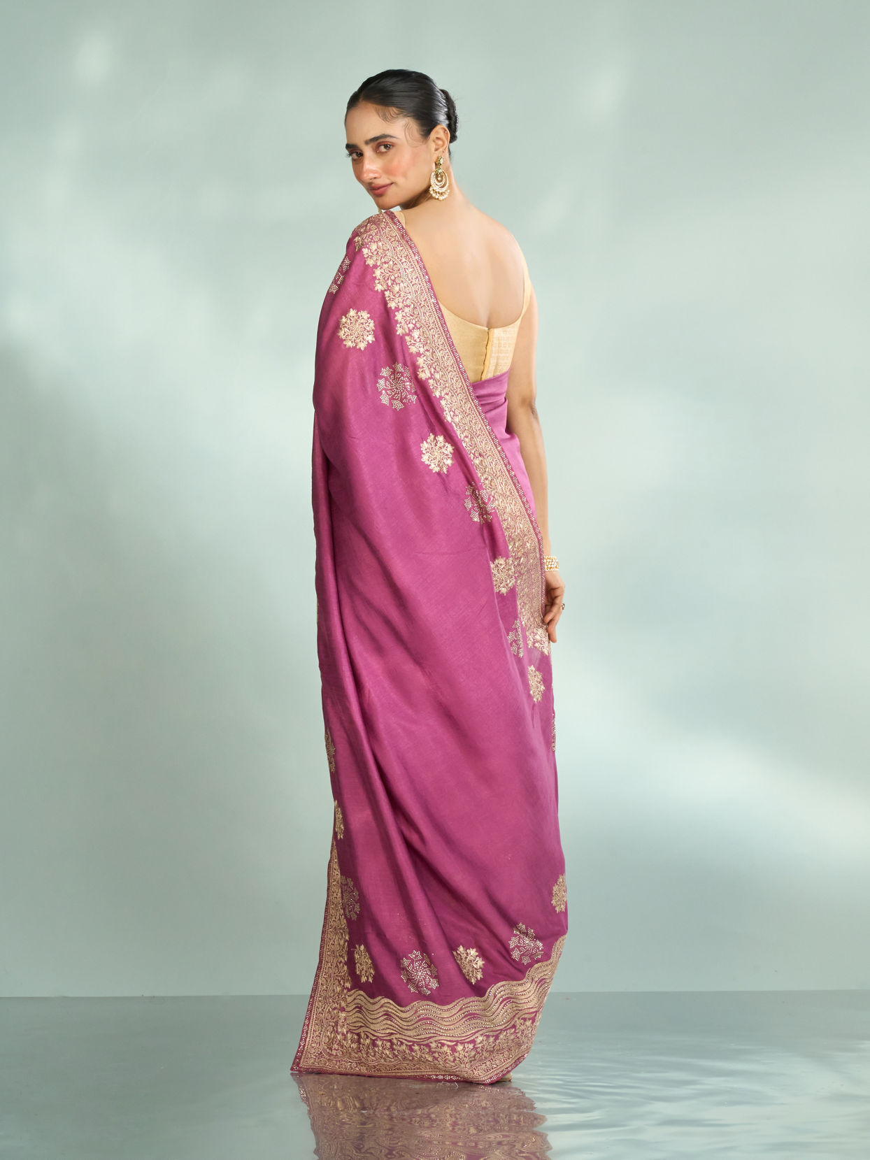 Mohey Women Purple Enchantment Saree
