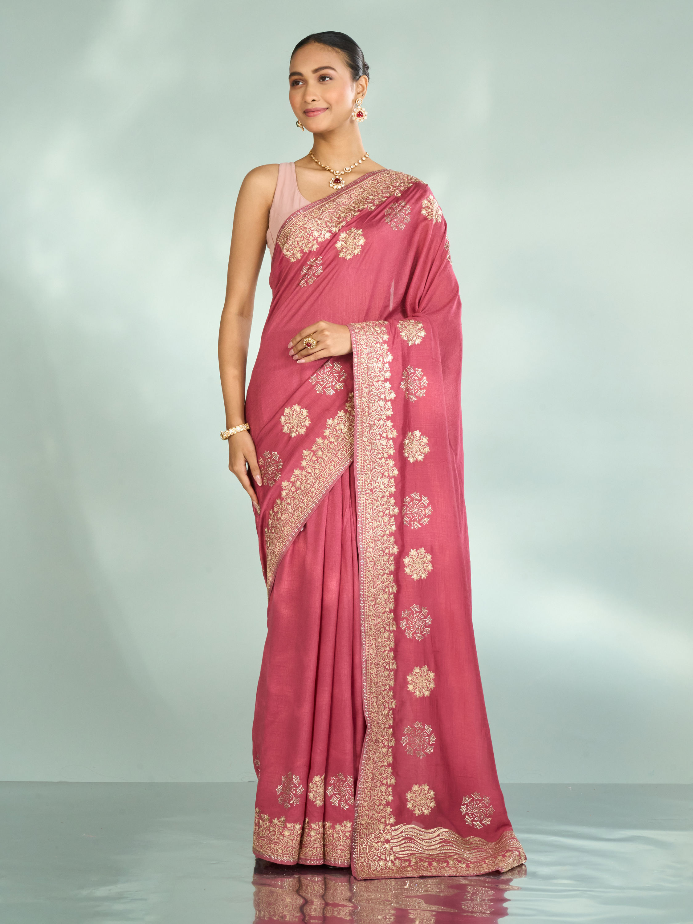 Mohey Women Pink Elegance Saree