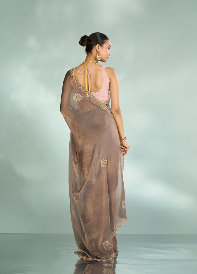 Mohey Women Elegant Grey Chinon Saree
