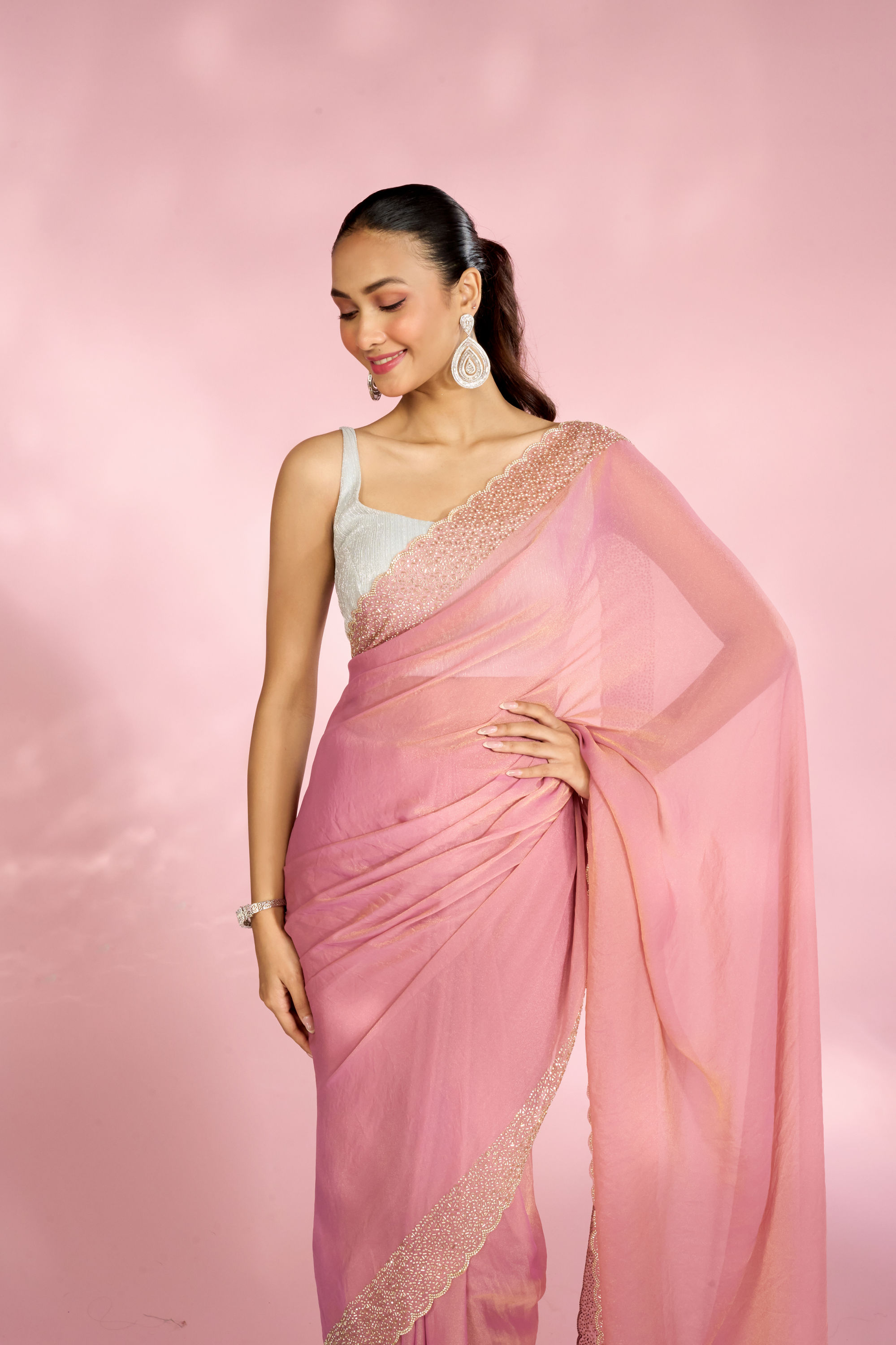 Mohey Women Radiant Pink Organza Saree