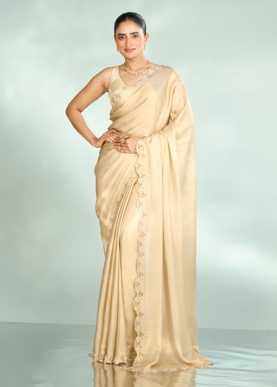 Mohey Women Cream Divine Elegance Saree