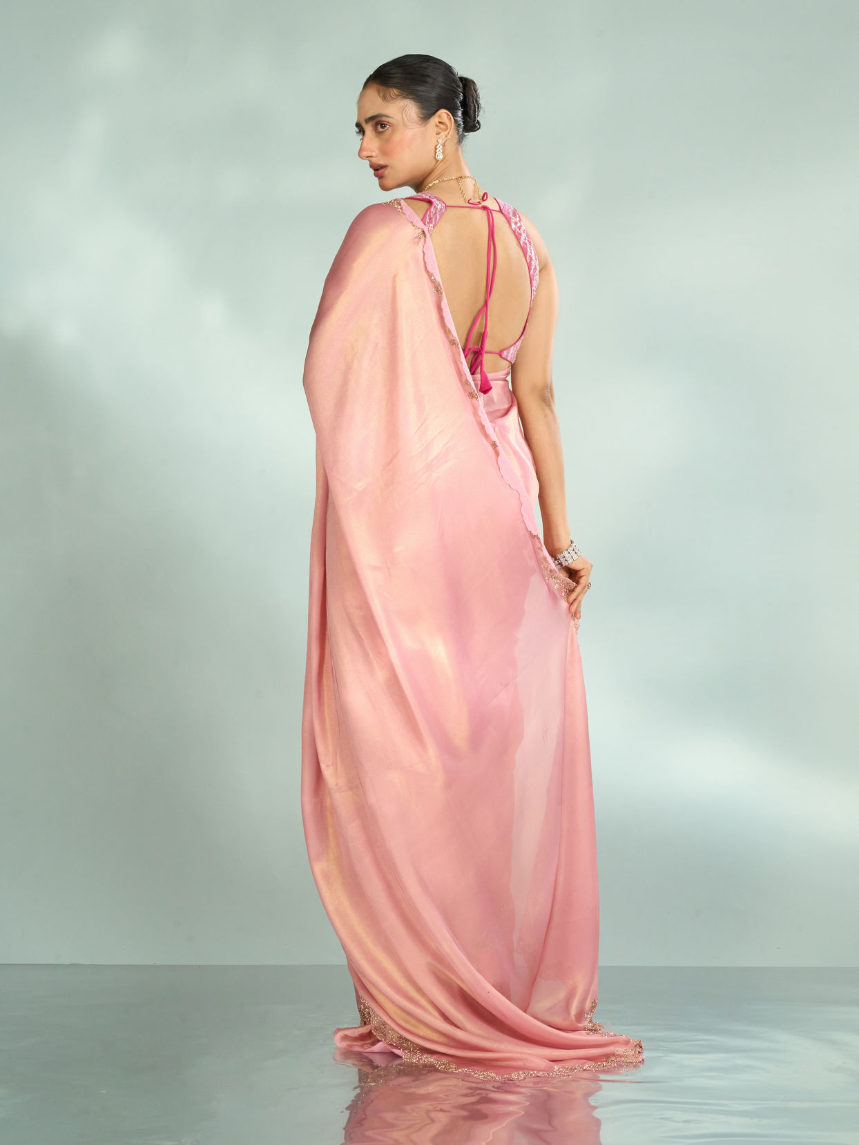 Mohey Women Radiant Pink Saree
