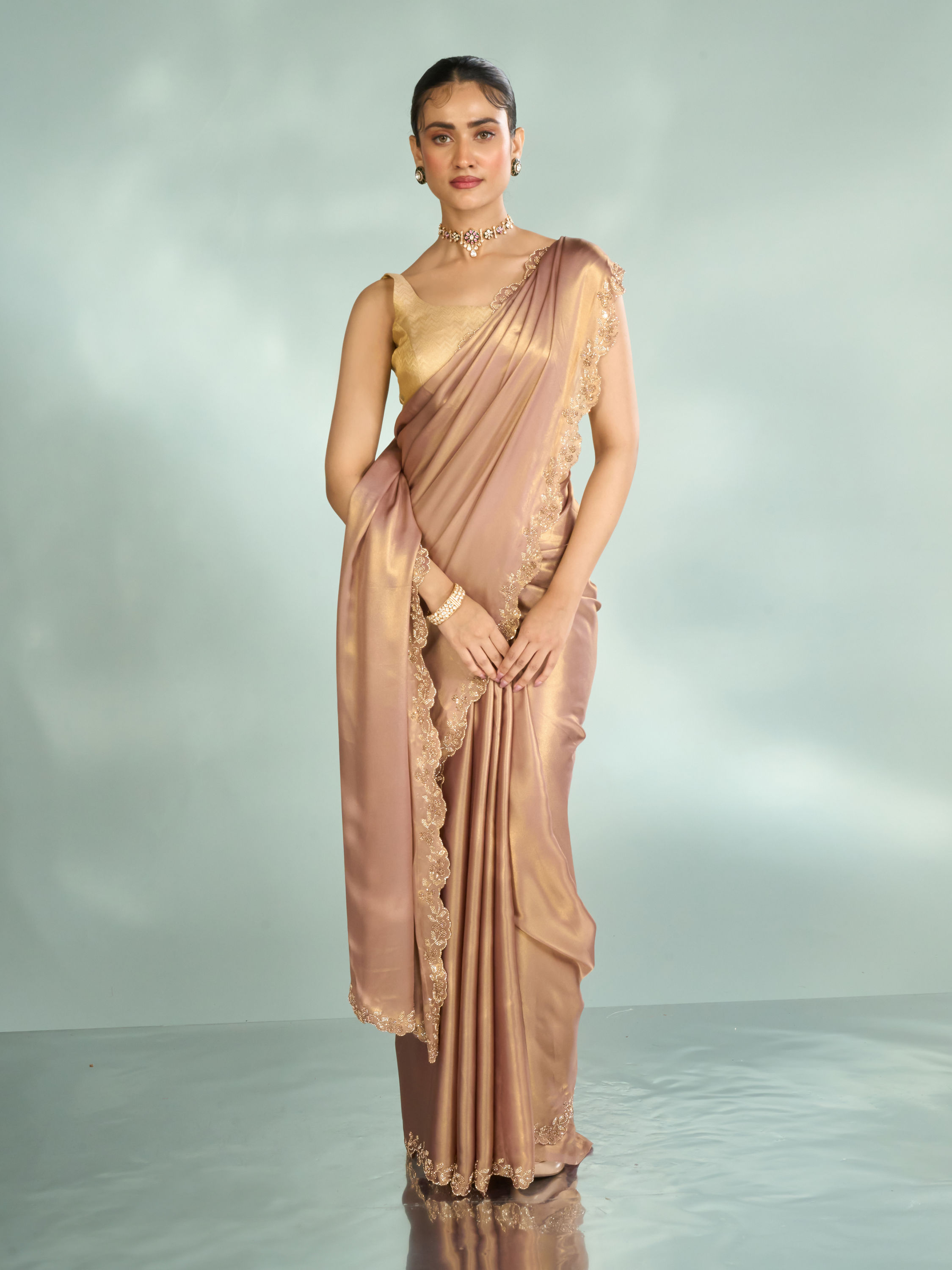 Mohey Women Dusty Pink Celestial Saree
