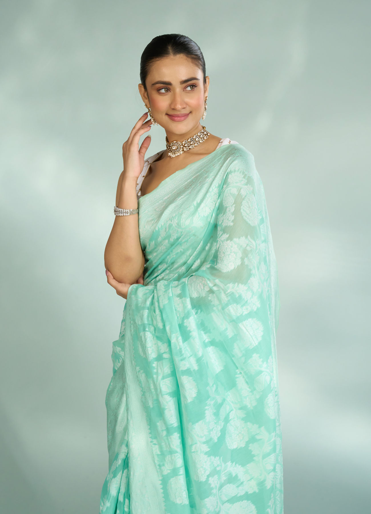 Mohey Women Sea Green Celebration Saree