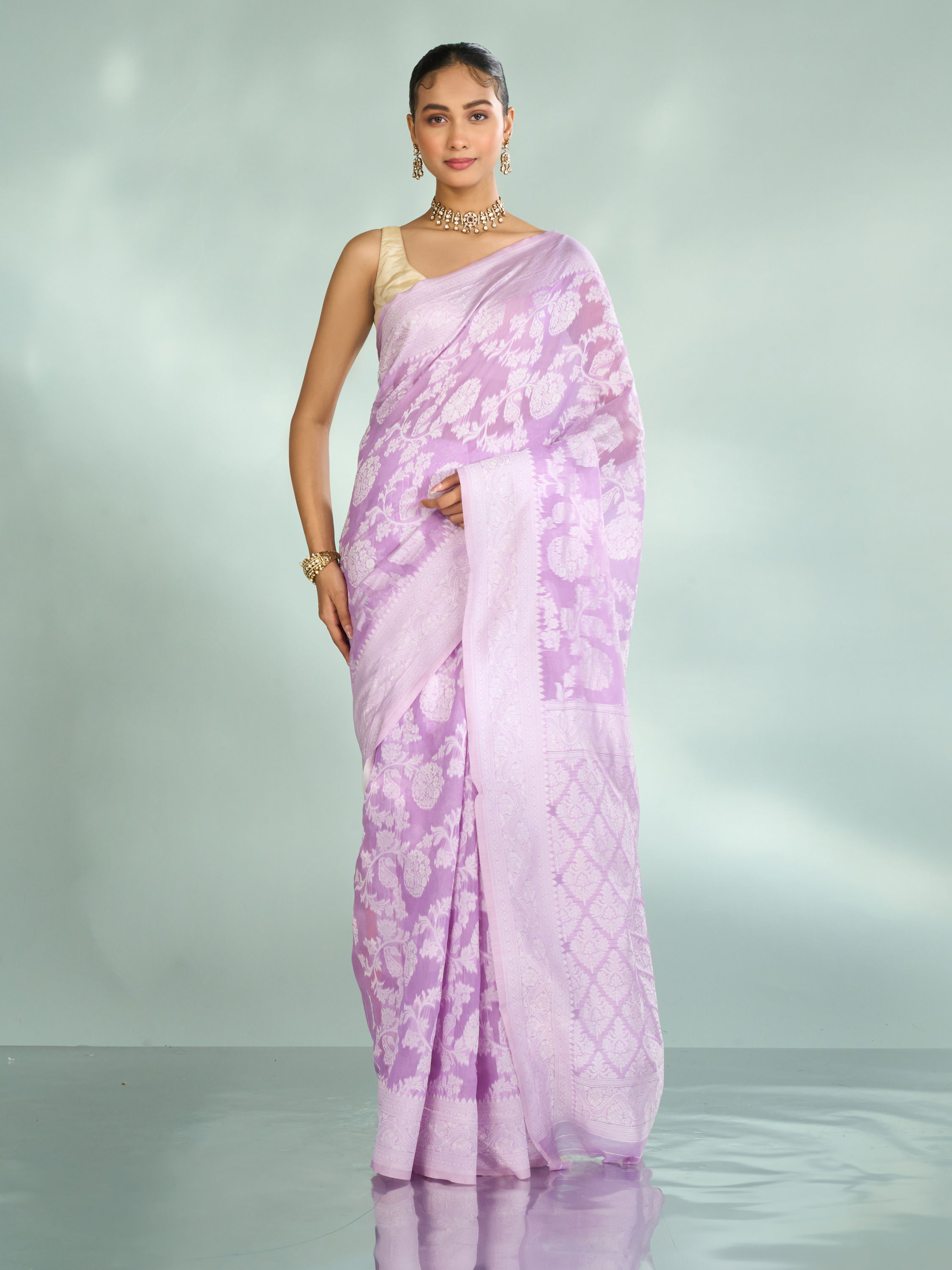 Mohey Women Purple Elegance Art Silk Saree