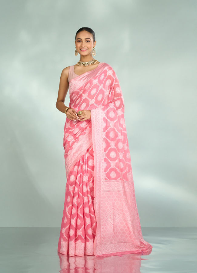 Mohey Women Pink Radiance Saree