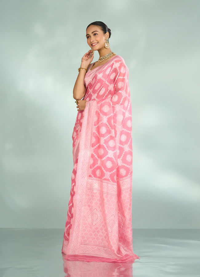 Mohey Women Pink Radiance Saree