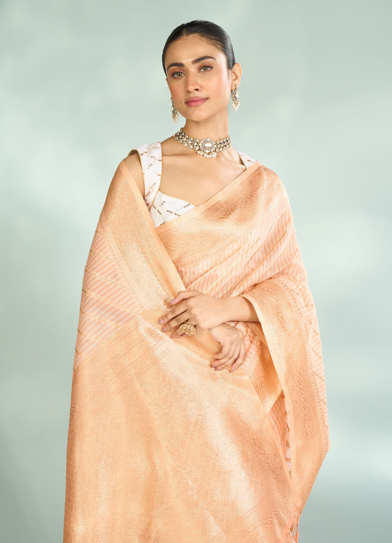 Mohey Women Peach Radiance Art Silk Saree