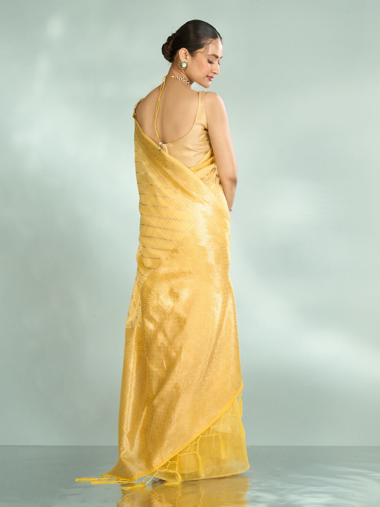 Mohey Women Sun Kissed Radiance Yellow Saree