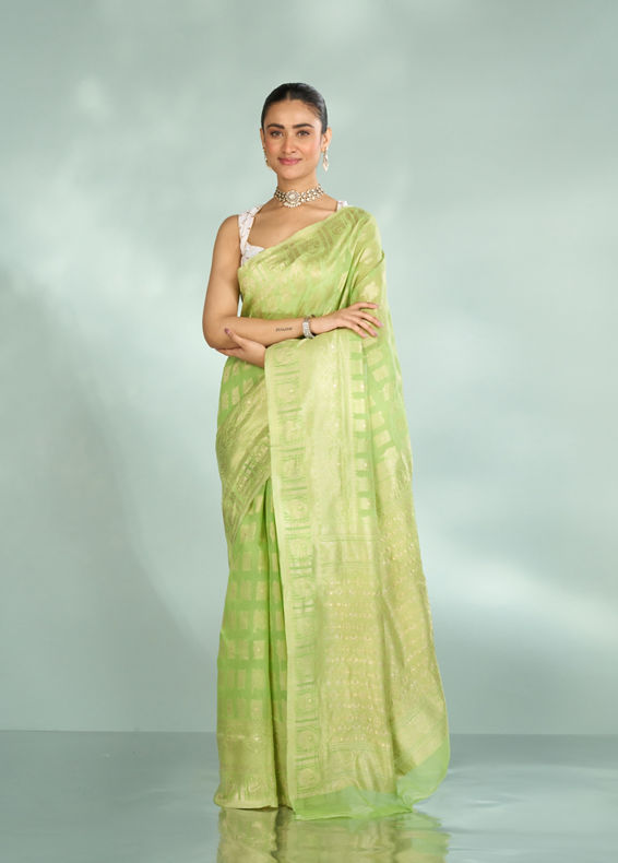 Mohey Women Pista Green Festive Saree