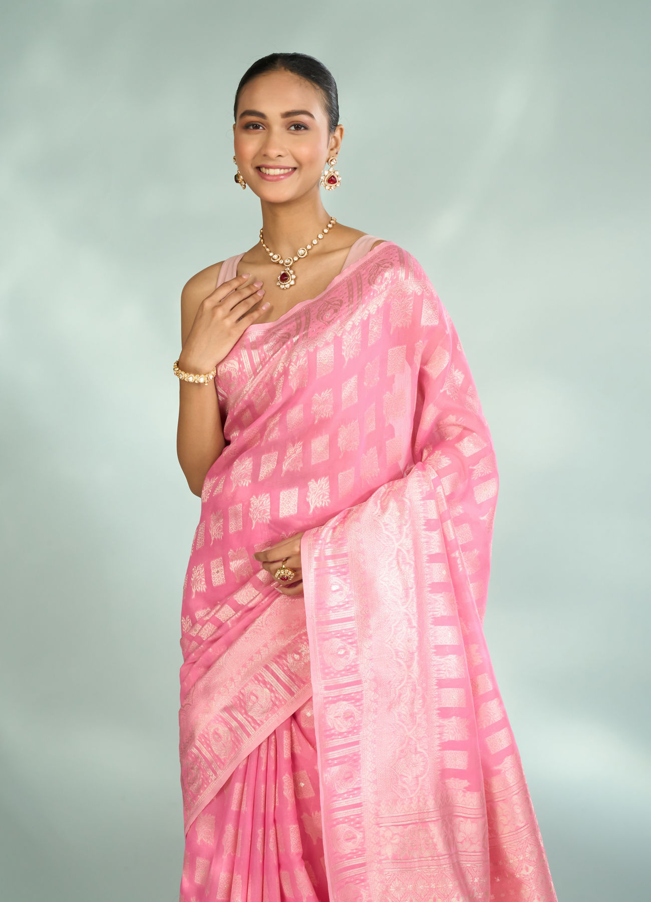 Mohey Women Eternal Pink Elegance Saree