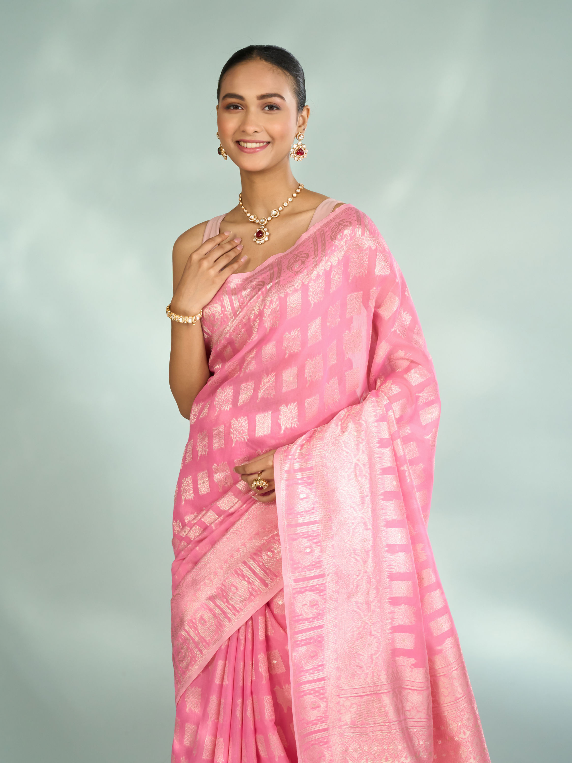 Mohey Women Eternal Pink Elegance Saree