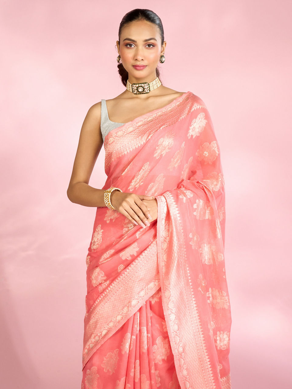 Mohey Women Gajree Pink Festive Saree