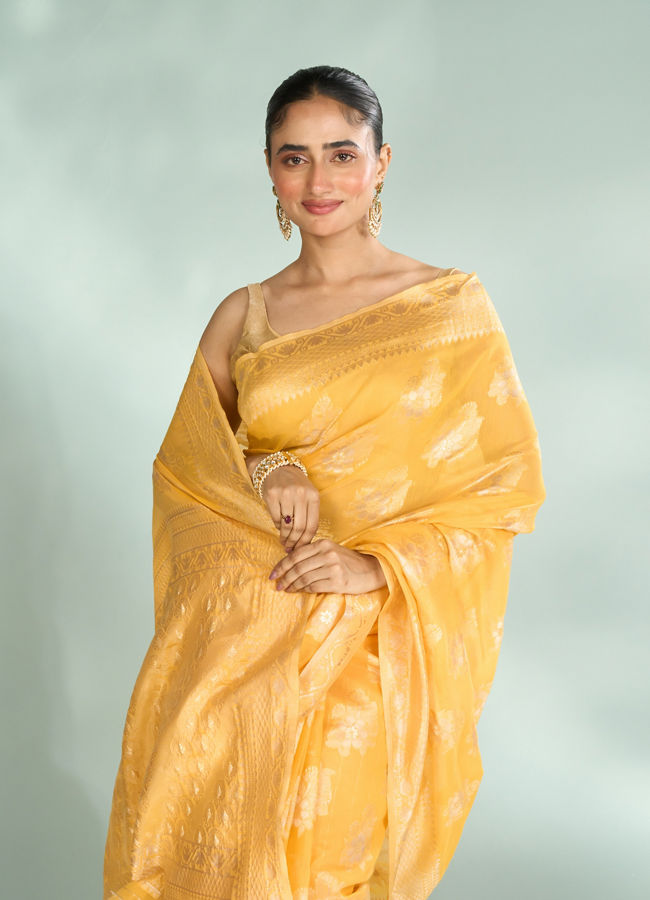 Mohey Women Sunny Elegance Saree