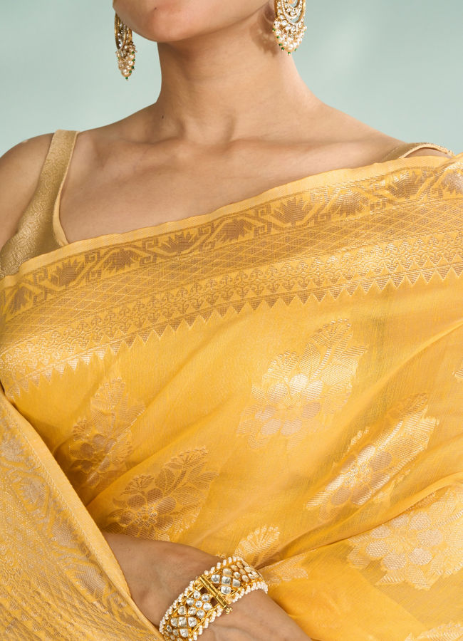 Mohey Women Sunny Elegance Saree