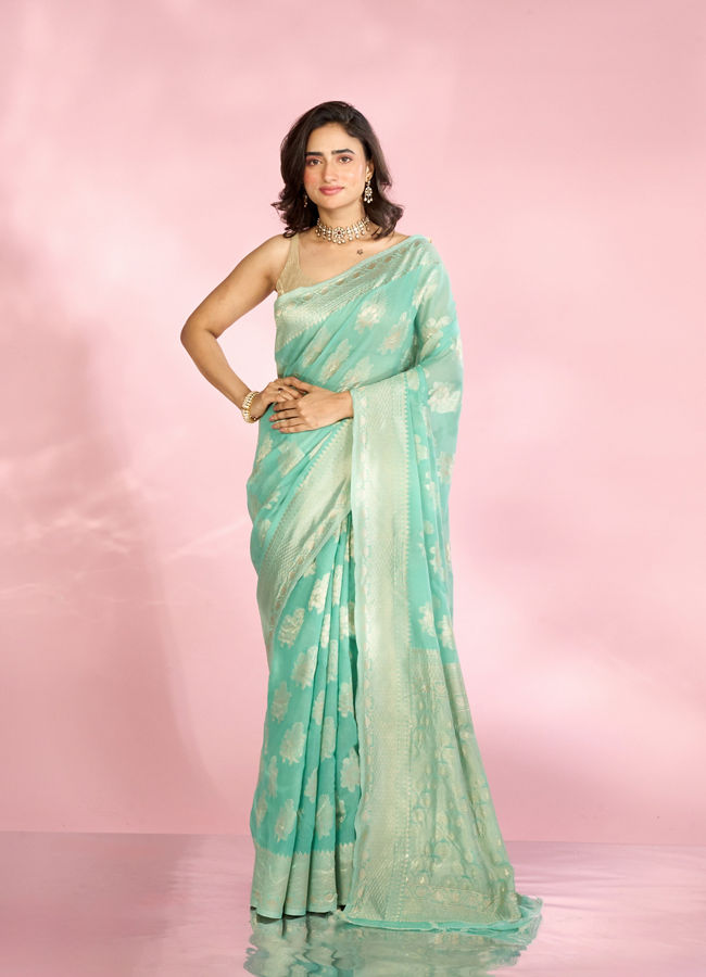 Mohey Women Sea Green Enchantress Saree