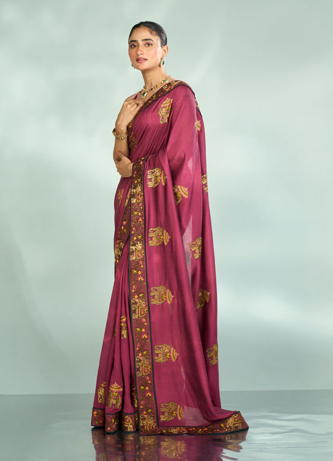 Mohey Women Elegant Pink Saree