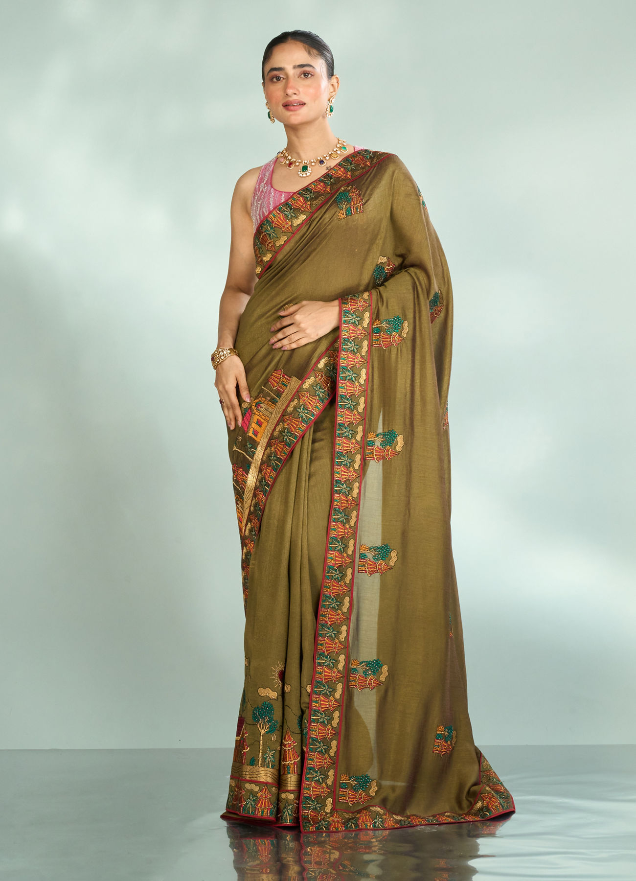 Mohey Women Emerald Radiance Saree