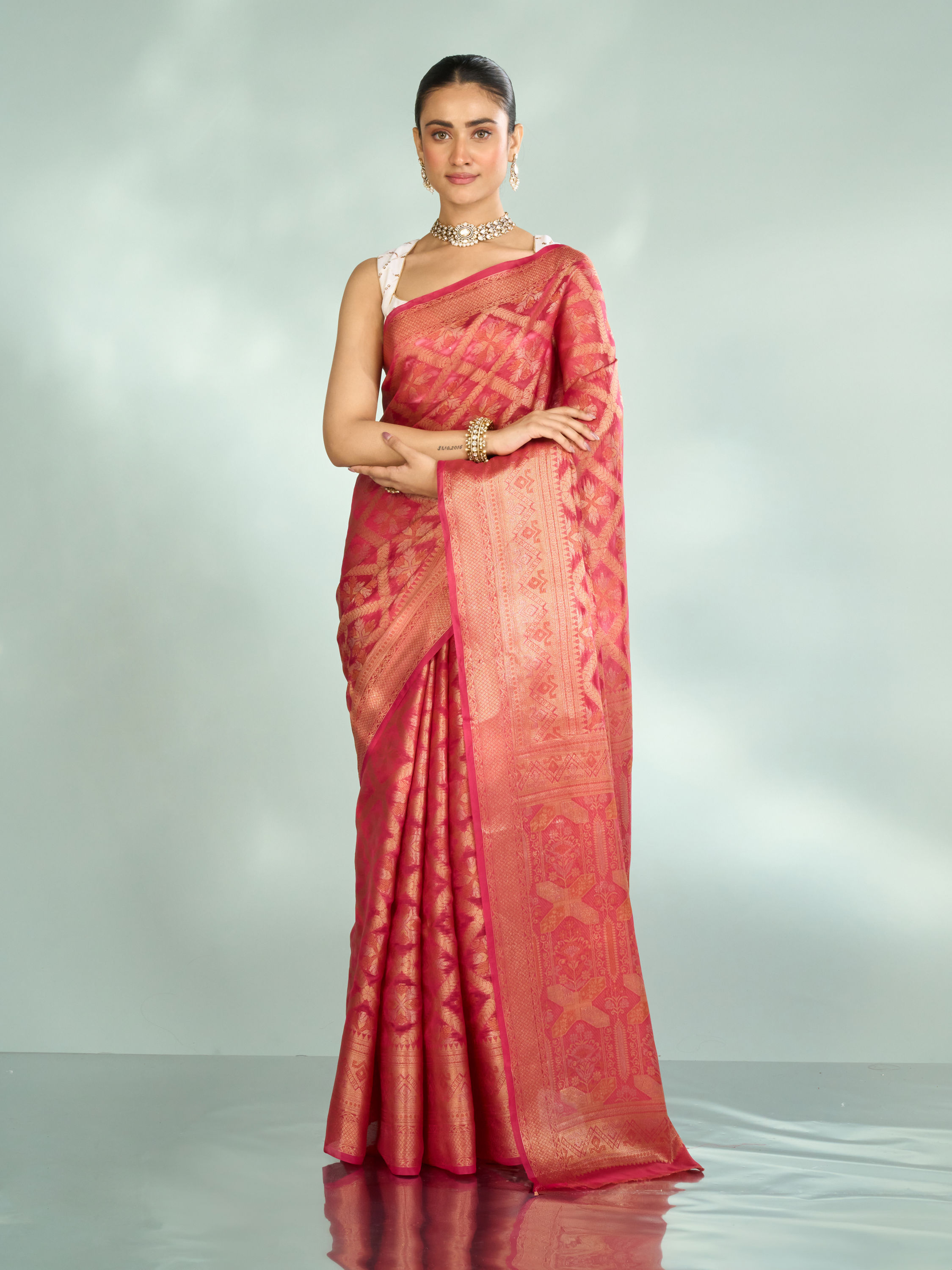 Mohey Women Royal Pink Elegance Saree
