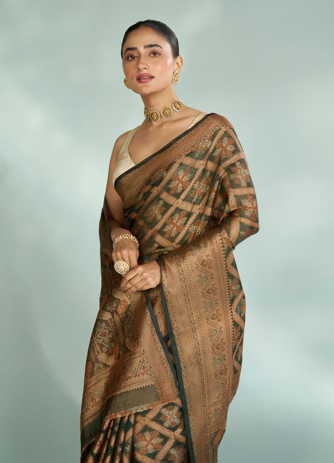 Mohey Women Emerald Euphoria Saree