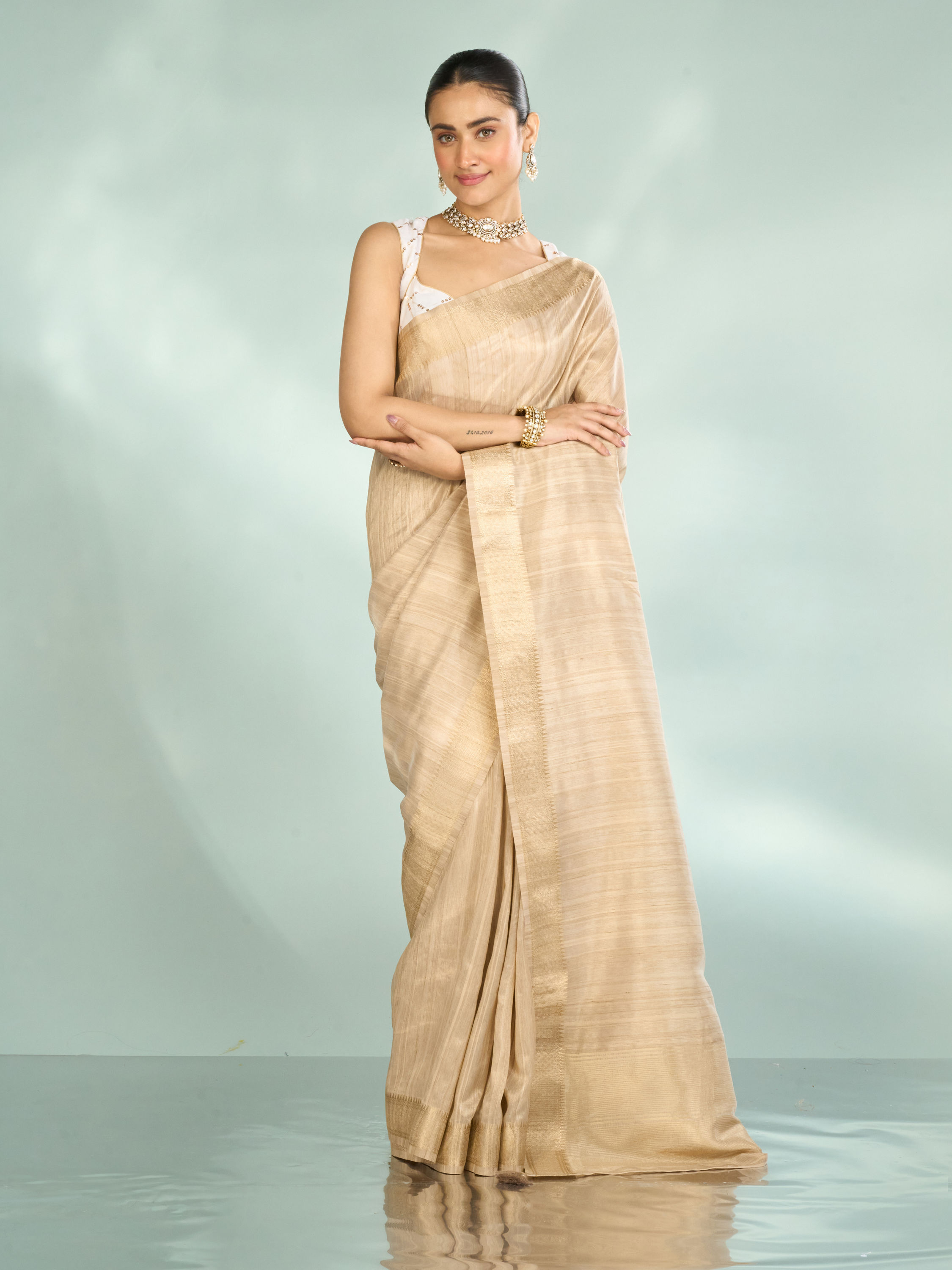 Mohey Women Fawn Festive Resplendence Banarasi Saree