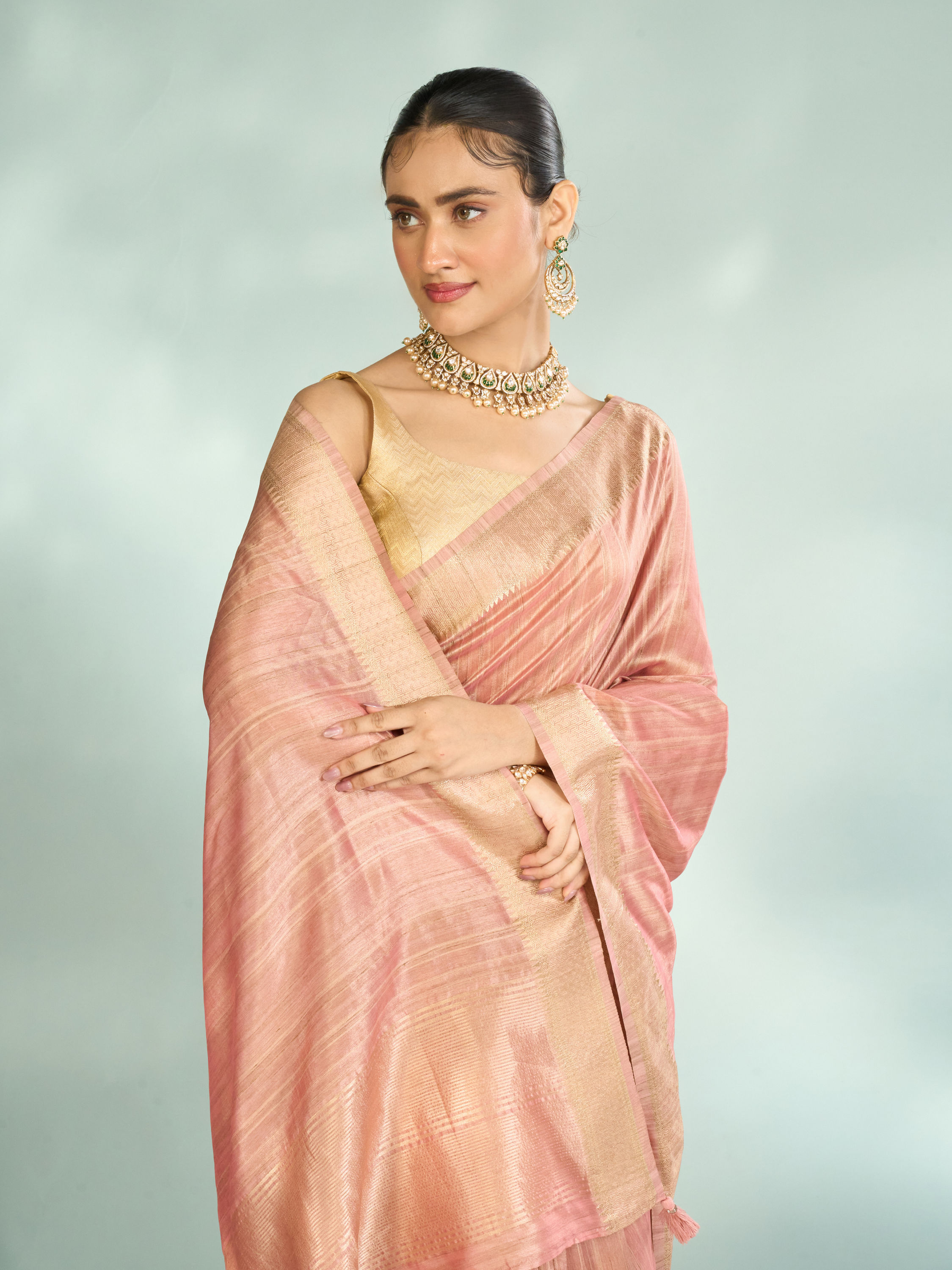 Mohey Women Elegant Pink Silk Saree