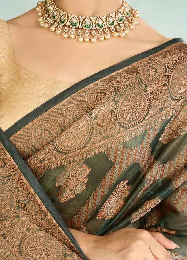 Mohey Women Emerald Enchantment Saree