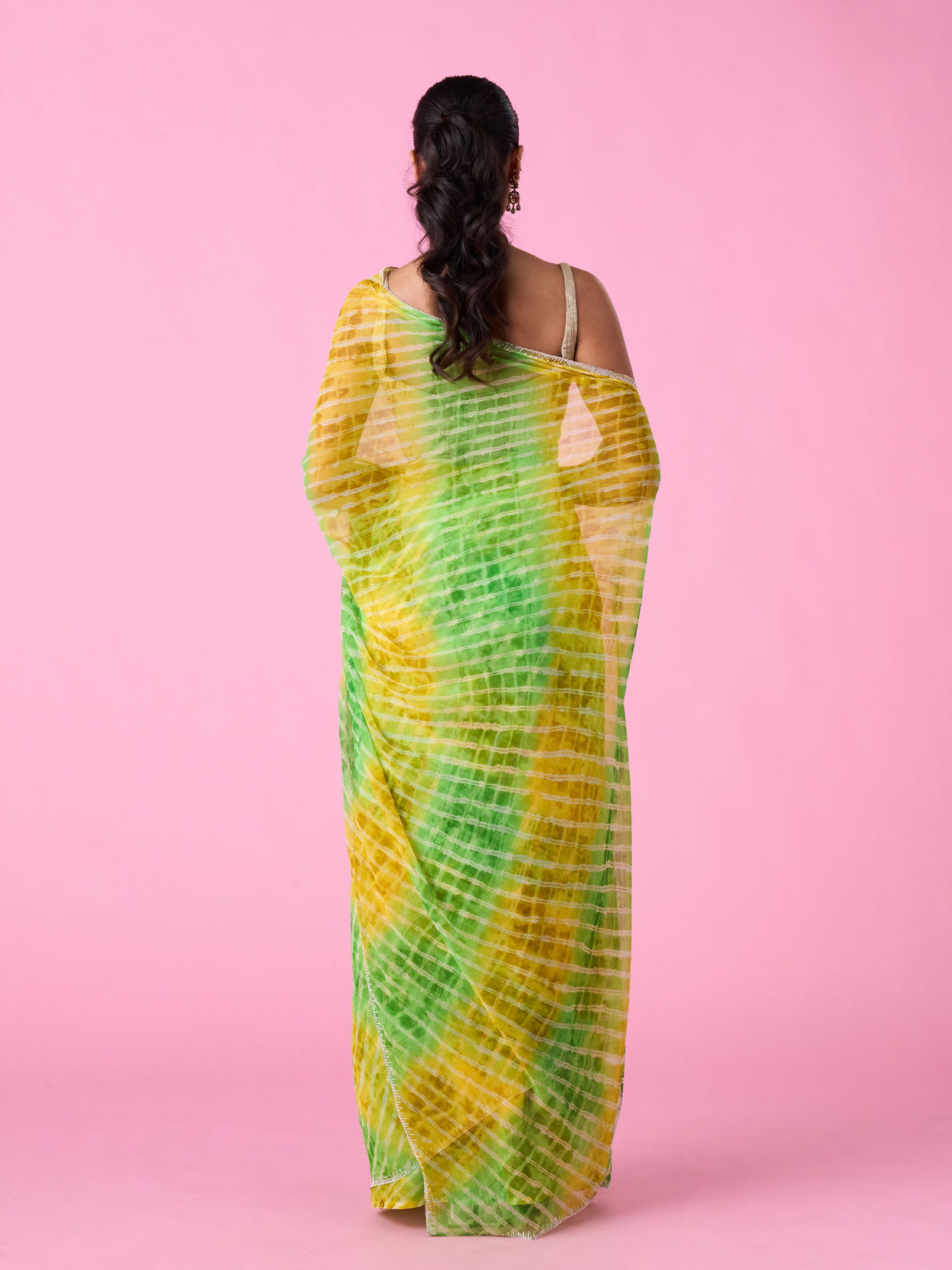 Mohey Women Elegant Green-Yellow Chiffon Saree