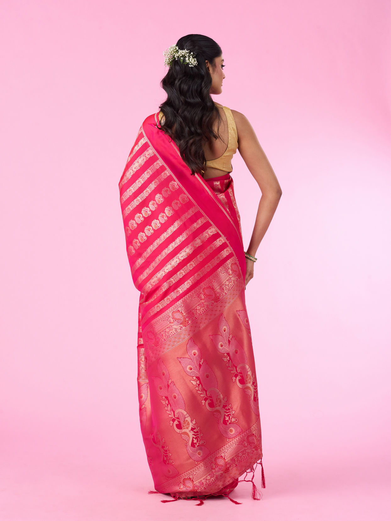 Mohey Women Pink Hue Banarasi Saree