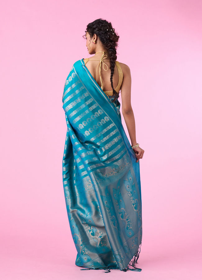 Mohey Women Emerald Elegance Banarasi Saree