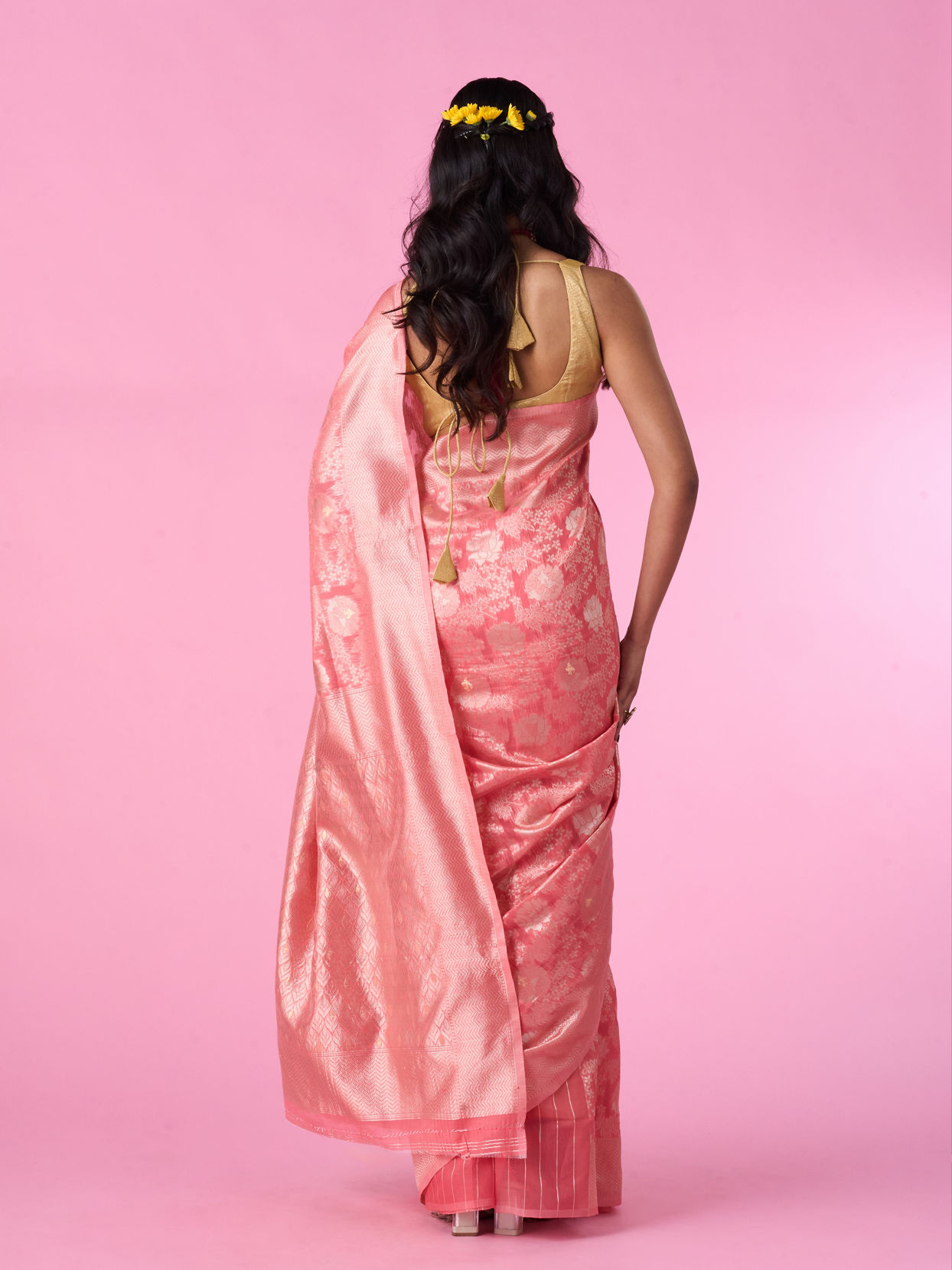 Mohey Women Gajree Pink Elegance Saree