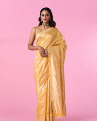 Mohey Women Radiant Yellow Saree