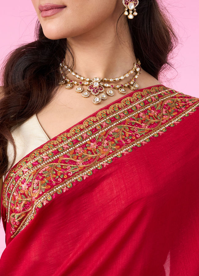 Mohey Women Majestic Radiance Red Saree