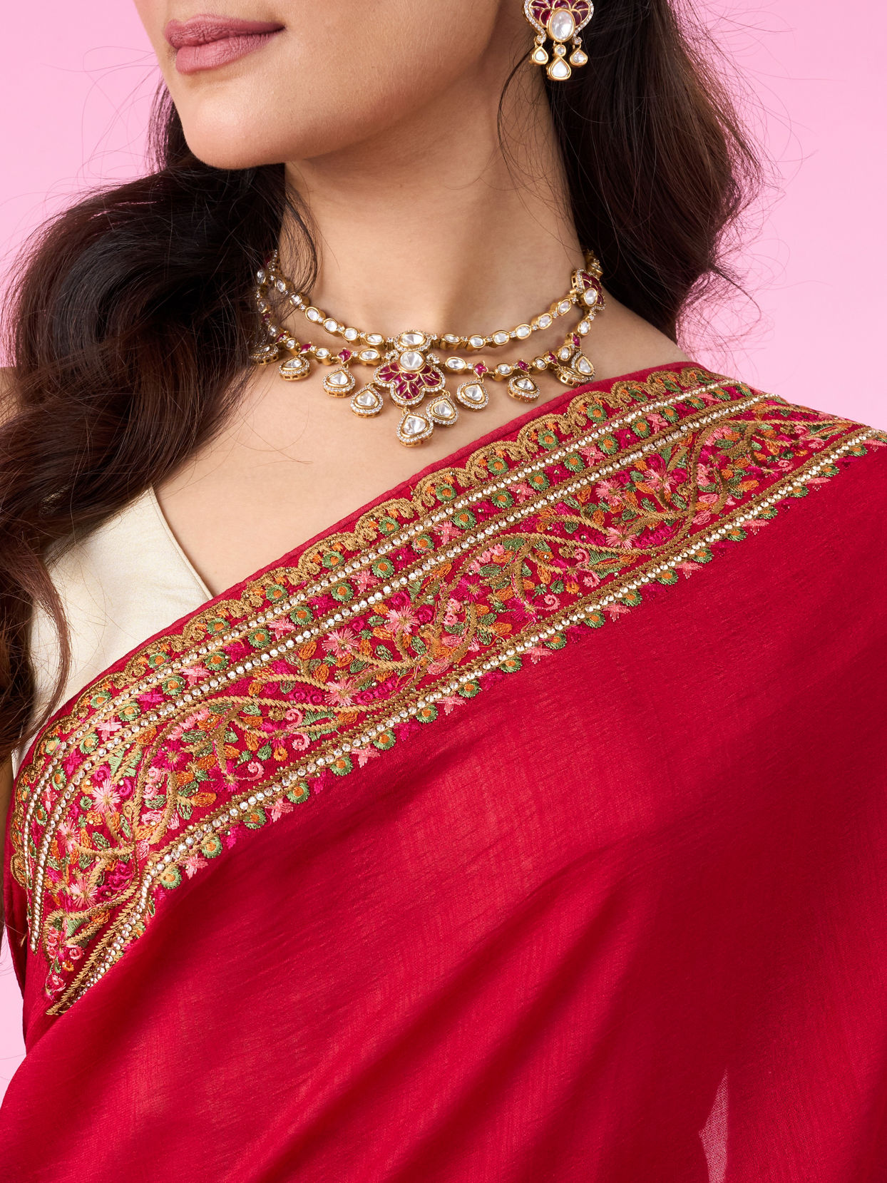 Mohey Women Majestic Radiance Red Saree