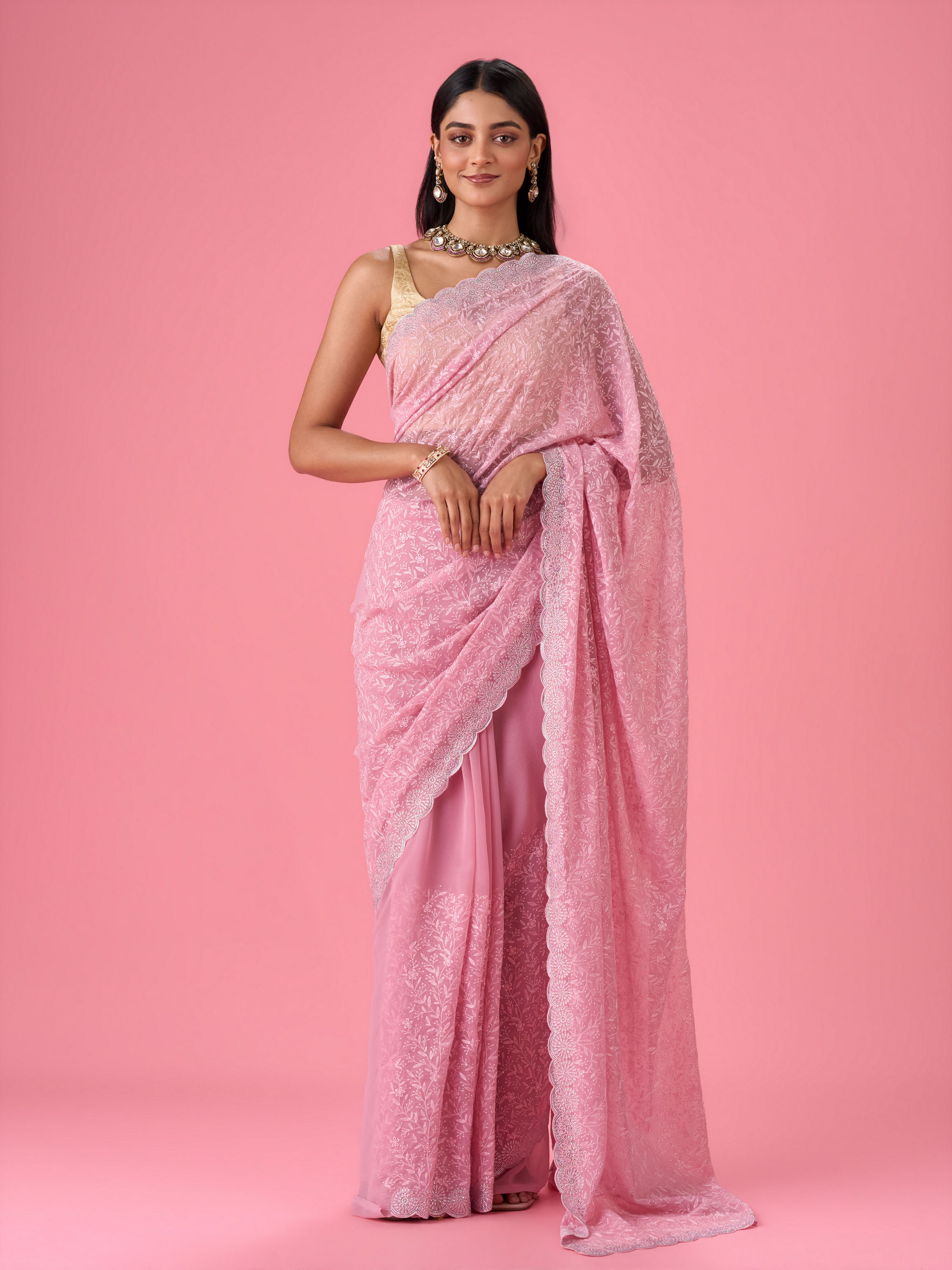 Mohey Women Elegant Pink Georgette Saree
