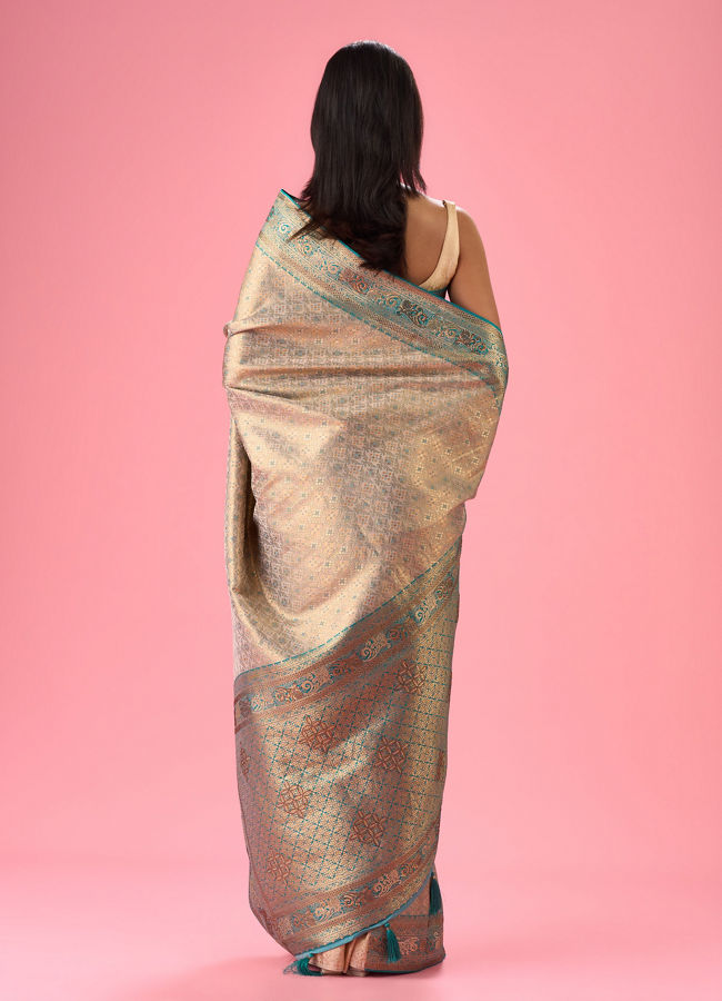 Mohey Women Emerald Elegance Saree