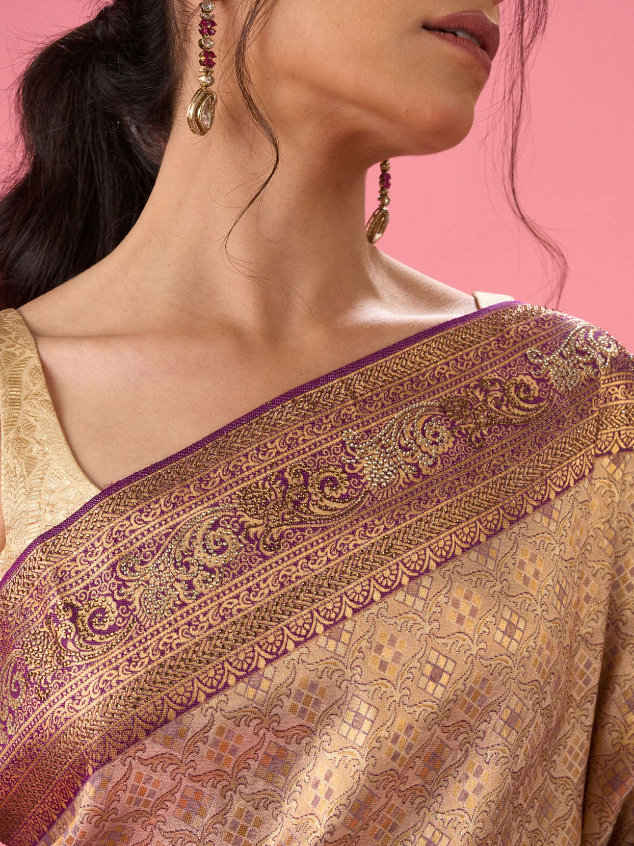 Mohey Women Majestic Purple Elegance Banarasi Saree